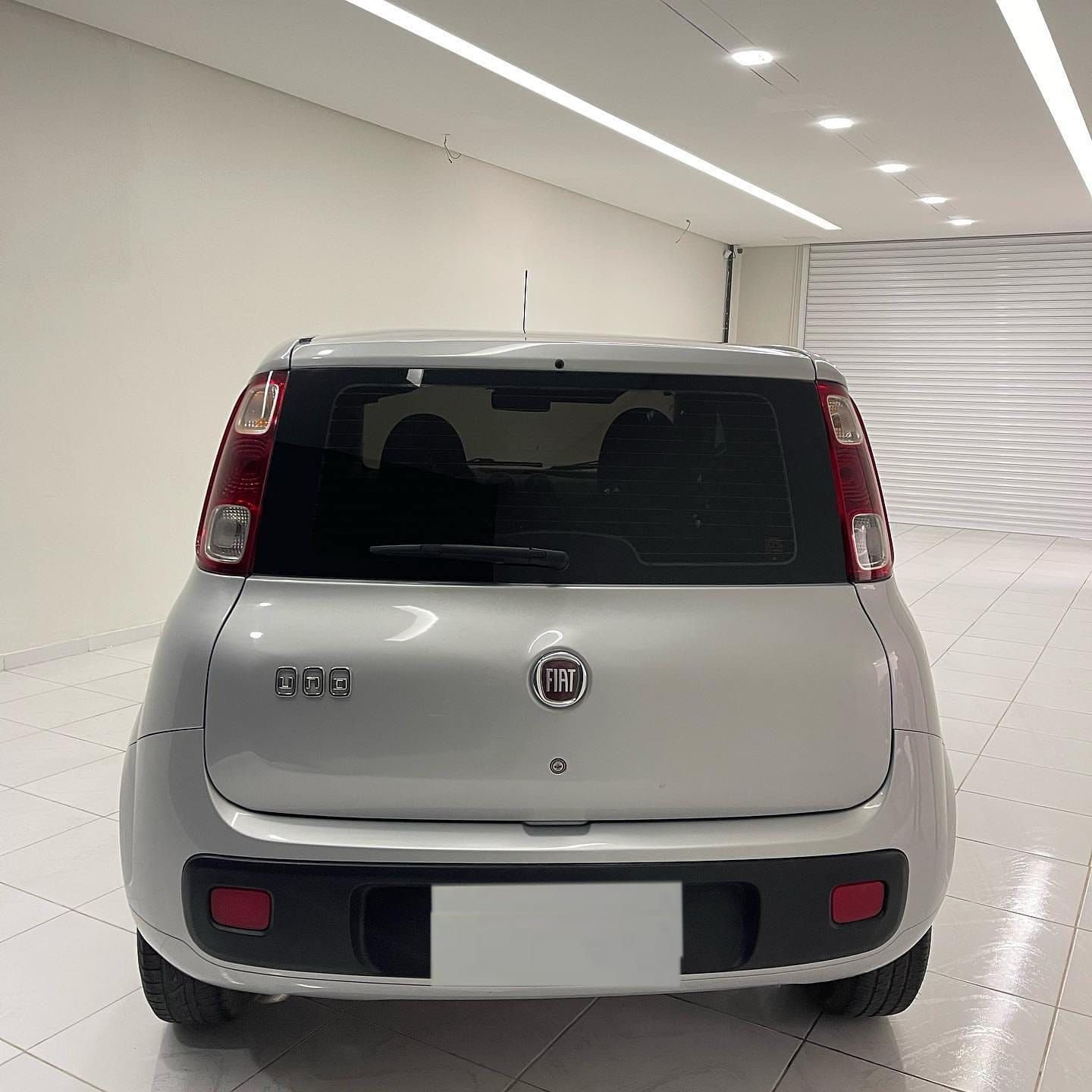 Fiat Uno vivace 1.0 2012